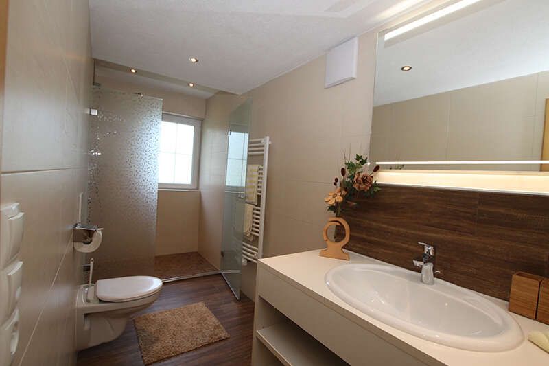 Appartement mit Badezimmer im Haus Bergheim